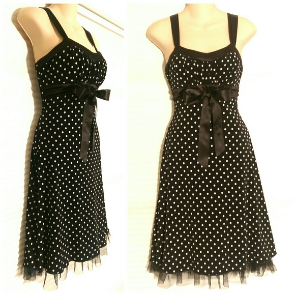 Sequin Hearts Dresses & Skirts - *SOLD* 🆕 Pin-up Style Polka Dot Dress - sz Medium
