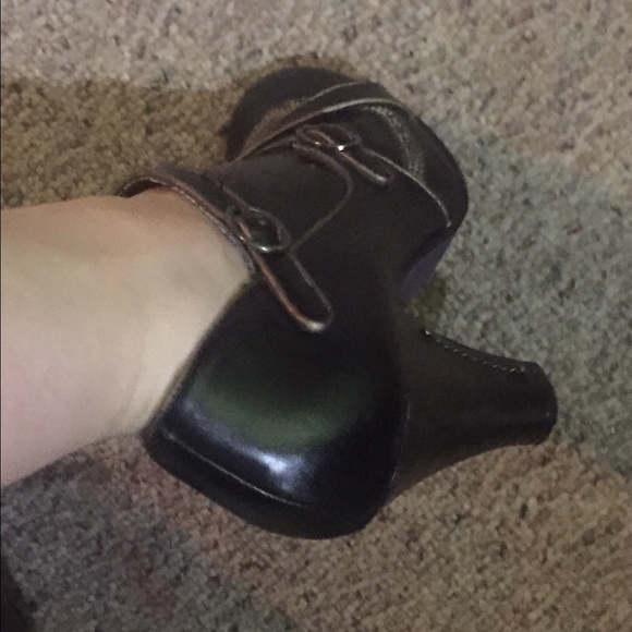 Bobbi Blu strappy heels - Picture 1 of 4