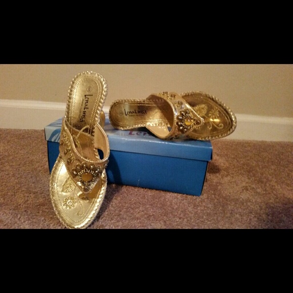 Cute golden indu style heels