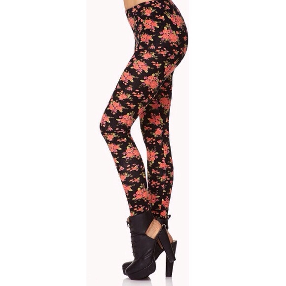 Forever 21 floral leggings