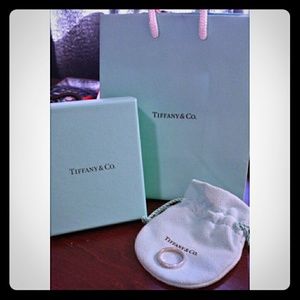 💎AUTHENTIC💎 Tiffany's "I Love You" Ring