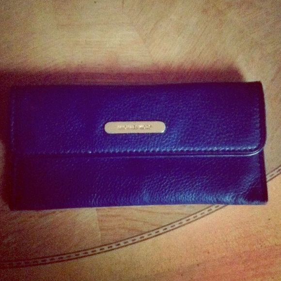Michael kore navy blue leather wallet