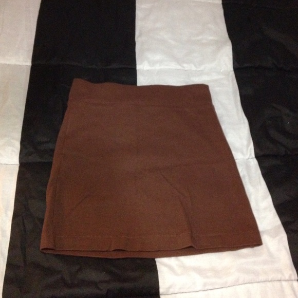 Brown skirt