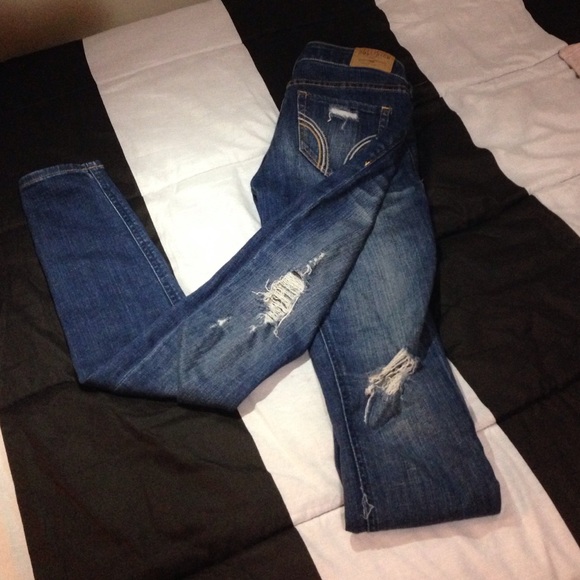 Hollister skinny jeans