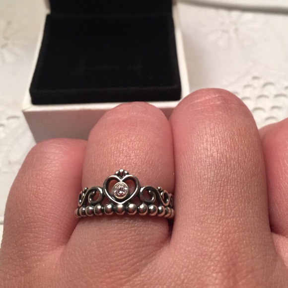 Pandora Princess Ring- size 7