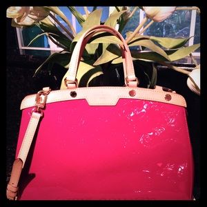 Louis Vuitton handbag( Sharing)