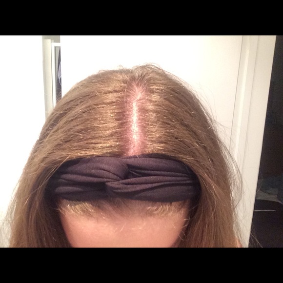 Twist black turban