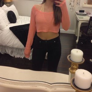Coral Free People long sleeve crop + FREE GIFT!💝