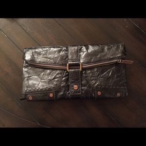 Black Matt and Nat clutch
