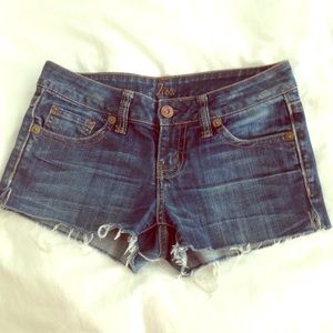 ✨SOLD✨ ZCo Denim Shorts