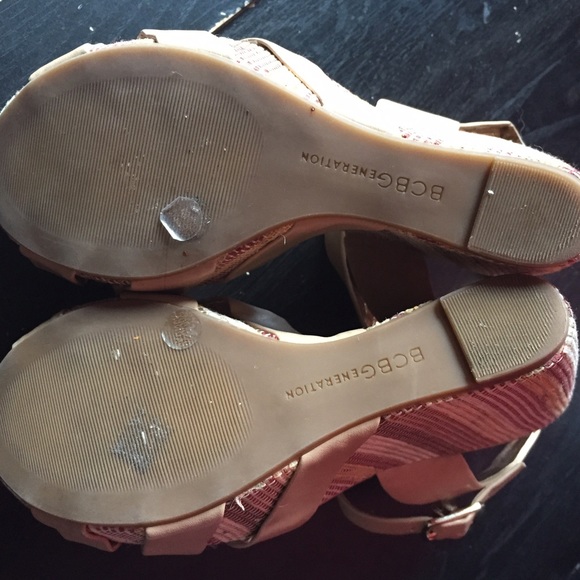 BCBG Tan Wedges - Picture 3 of 3