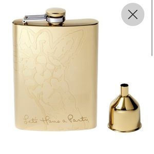 Lilly Pulitzer 4 Target Gold Plated Giraffe Flask
