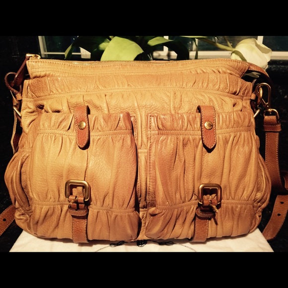 Handbag - Picture 3 of 4