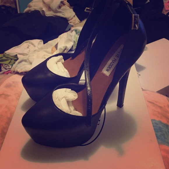 Steve Madden Deeny black leat