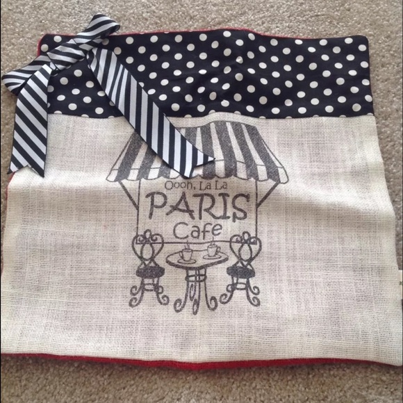 16"x16" paris cafe pillow cover