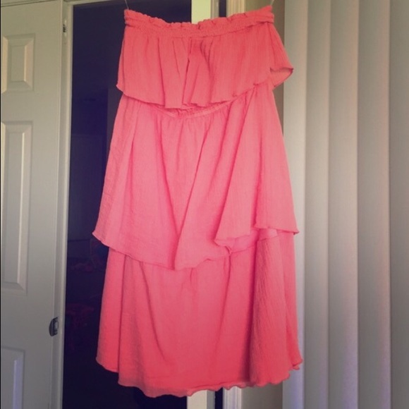 Bundle! save and get these 2 pretty dresses!!!