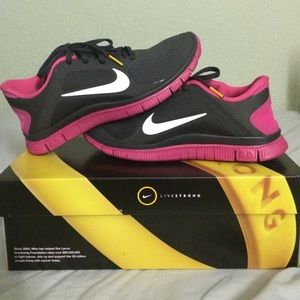 Nike Free 4.0 Livestrong
