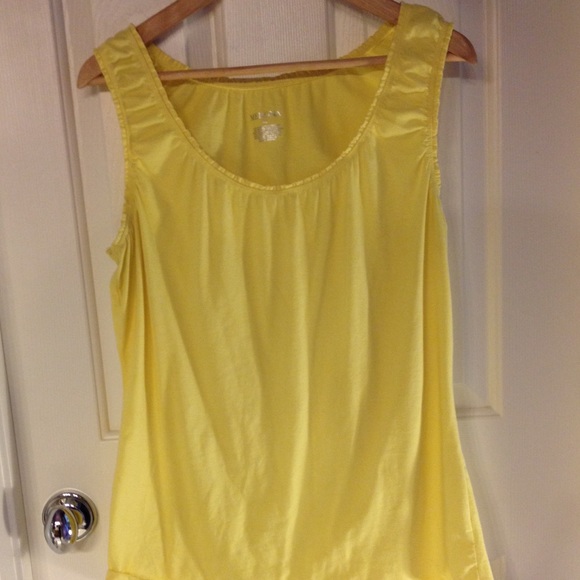 Yellow Sleeveless Scoop Neck Top
