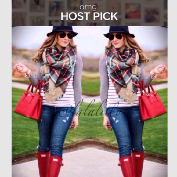 Accessories - Fall tartan blanket scarf