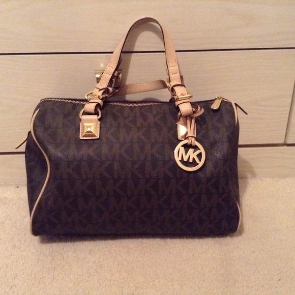 Authentic MK bag.. Final price drop🎉