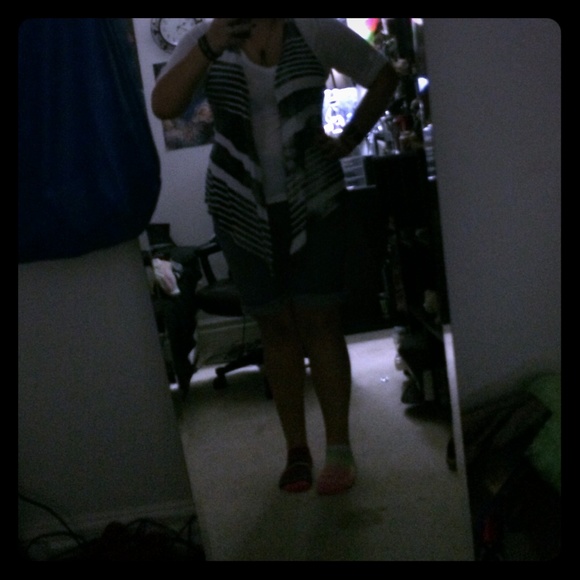 Blueish gray white vest