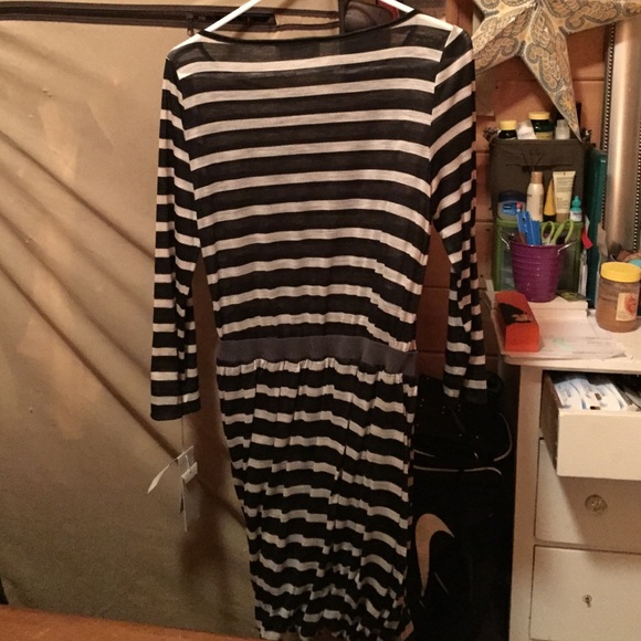 Grey and black striped dress - Picture 3 of 3