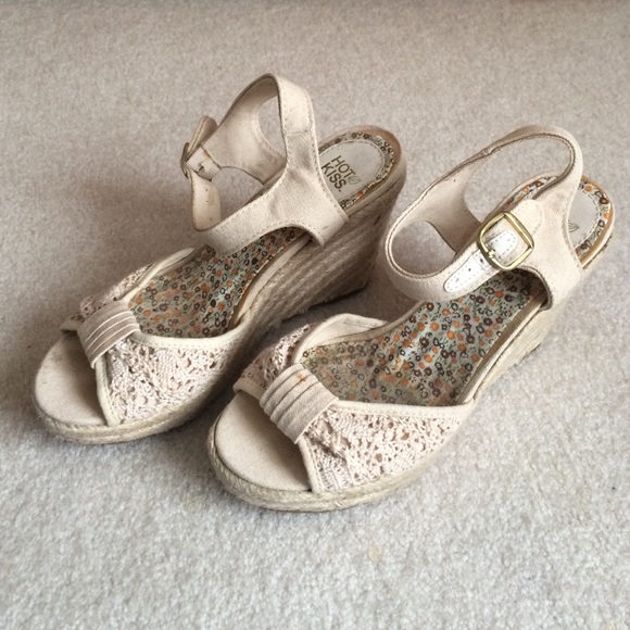 Tan Wedge Sandals - Picture 1 of 4