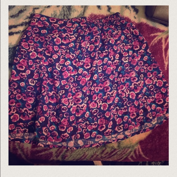 High waisted skirt on sale !