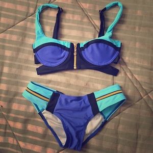 Blue zipper swimsuit
