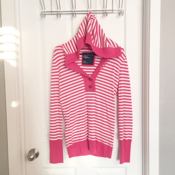 American Eagle Knit hooded shirt NWOT