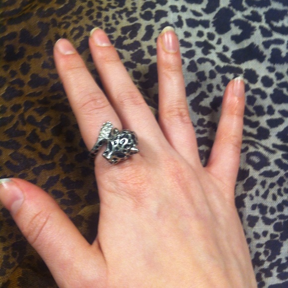 Cheetah ring size 6
