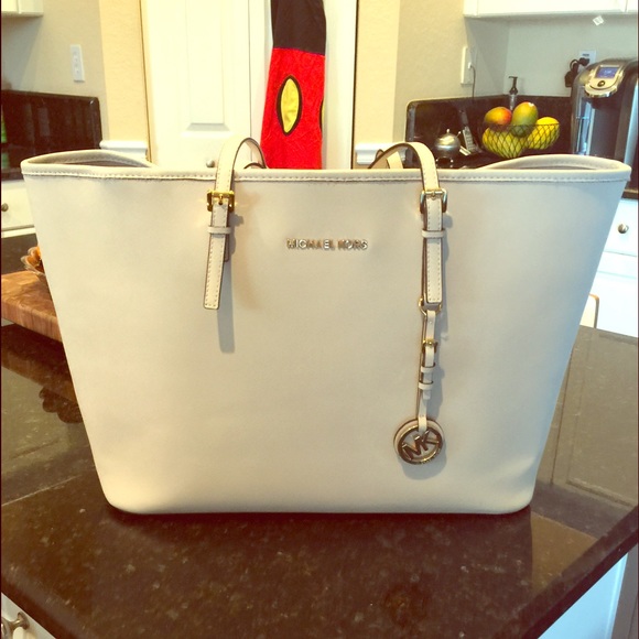 Michael Kors Large jet set bag or Diaper Bag!!!