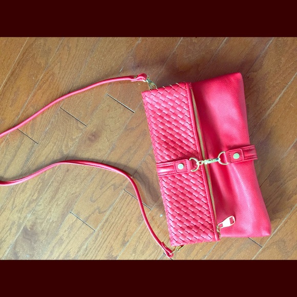 Red Steve Madden adjustable clutch