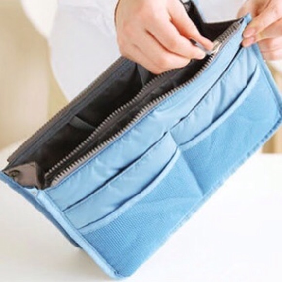 Sky blue pocketbook organizer - Picture 2 of 4