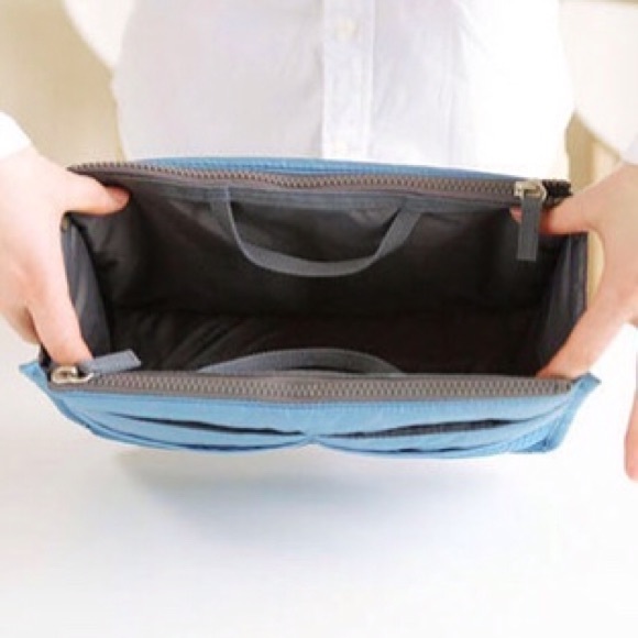 Sky blue pocketbook organizer - Picture 3 of 4