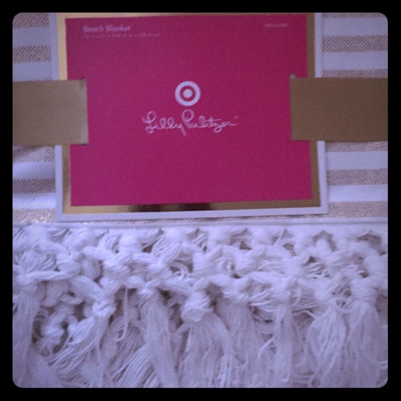 🚫sold🚫 Lilly Pulitzer target flipflops & blanket