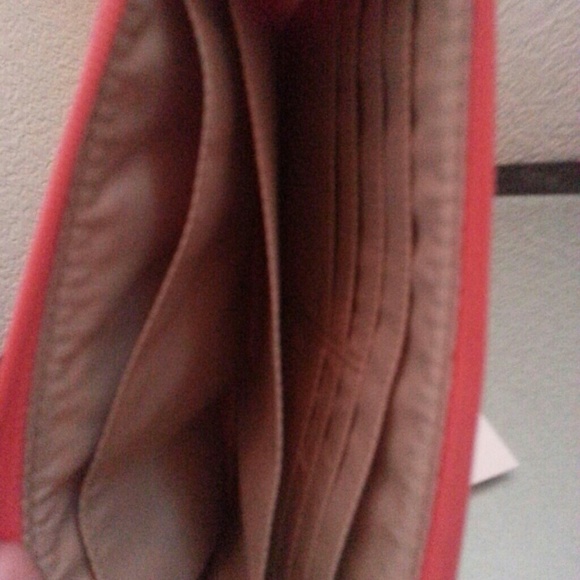 AUTHENTIC COACH LEGACY WALLET - Picture 3 of 3