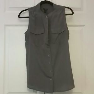 JCrew sleeveless button front blouse