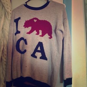 Oversized California sweater
