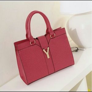 Solid Color Crocodile Leather satchel ? Rose Red