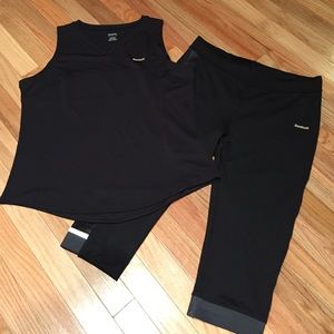REEBOK PLAY DRY FIT WORK-OUT OUTFIT!