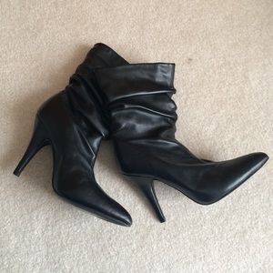 Black Leather Heeled Boots ~ Soft