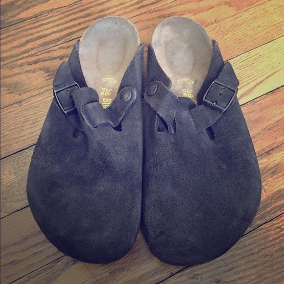 Birkenstocks mocha suede brown clogs