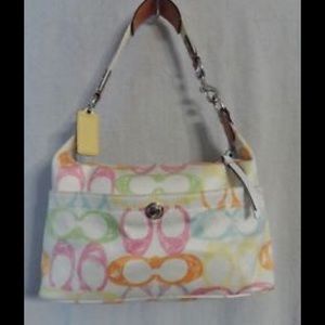 Hampton Signature Scribble LG HOBO