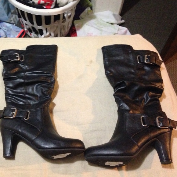 Black boots