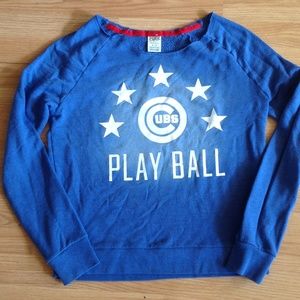 Pink Cubs sweat shirt.