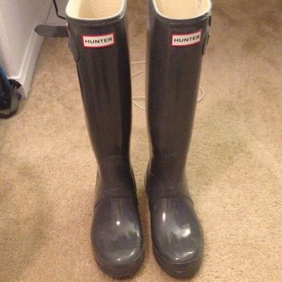 Hunter boots gray