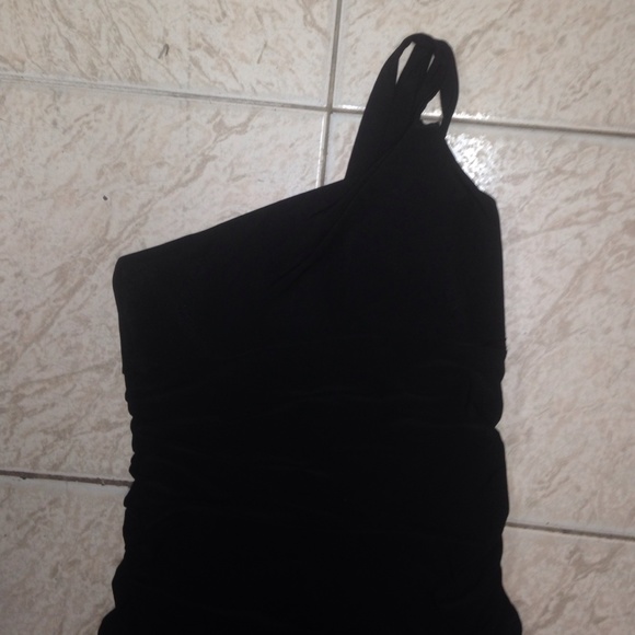 One shoulder black dress