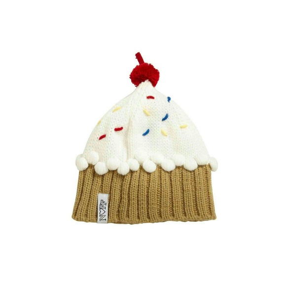 🎂🍰Neff Vanilla Cupcake Beanie