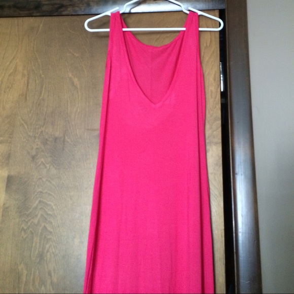 small Go Couture v-back maxi - Picture 3 of 4